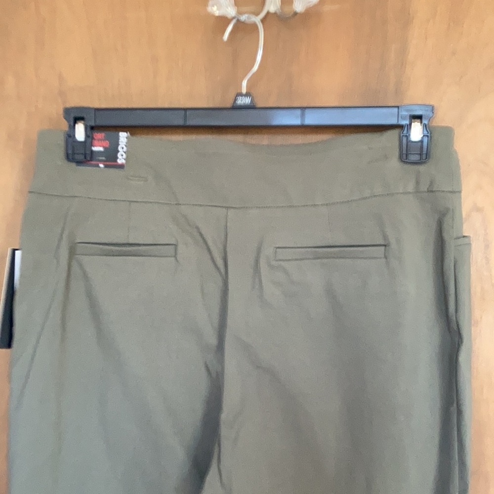 Briggs comfort waistband hidden elastic Capri olive size 16 - Picture 6 of 16